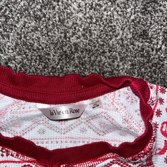 La Vie En Rose Christmas Pajama Set - Picture 4 of 4